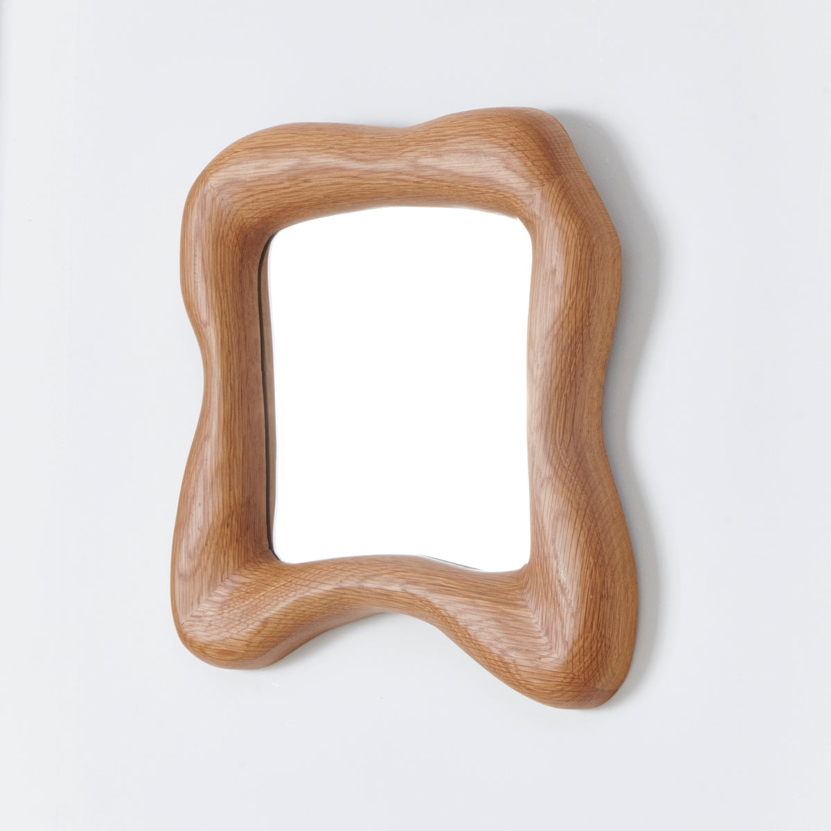 Minho Mirror – Project 213A