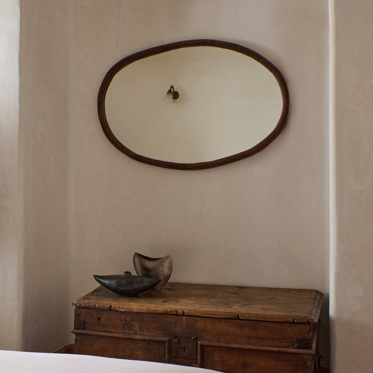 Amarante Mirror oval – Project 213A